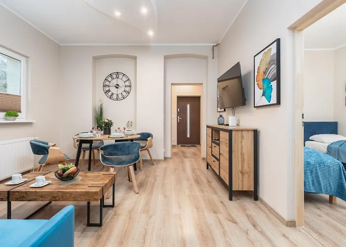 Spacious Apartment Near Wolin National Park By Noclegi Renters